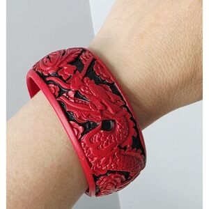 Vintage 1980s Chinese Cinnabar Resin Bangle – Dragon & Phoenix